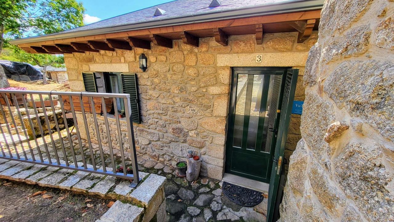 Penzion Conjunto Entre Acebos Sotillo de Sanabria Exteriér fotografie